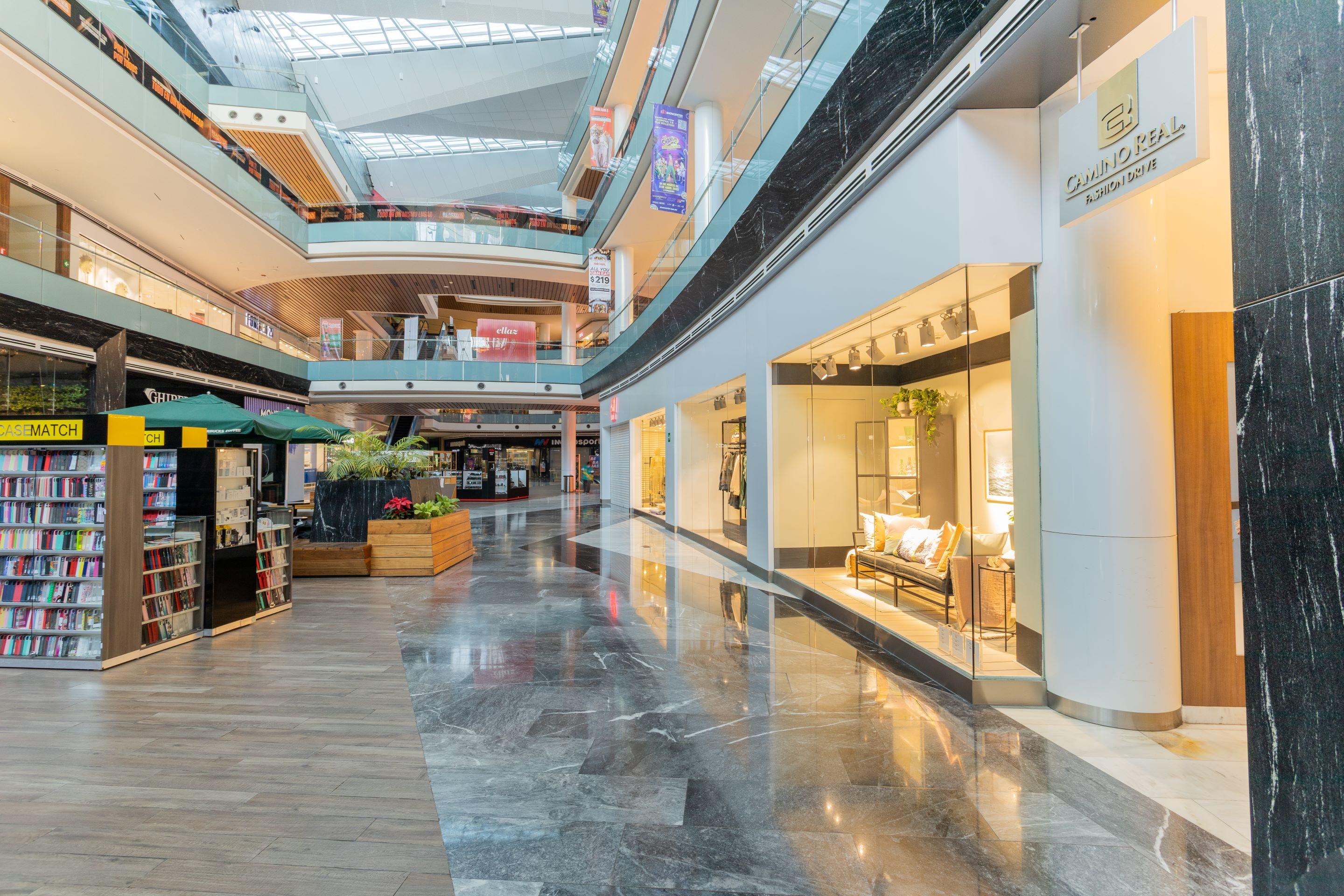 Camino Real Fashion Drive Monterrey Hotel San Pedro Garza Garcia Buitenkant foto Interior of the mall